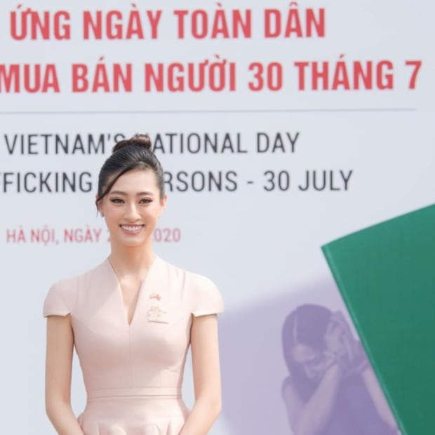 Miss World Vietnam against human trafficking 1