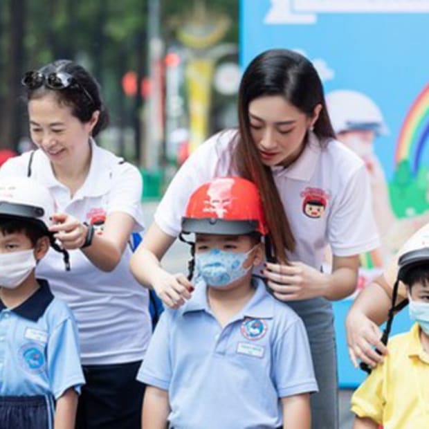 Miss World Vietnam 2019 is Traffic Safety Ambassador 1