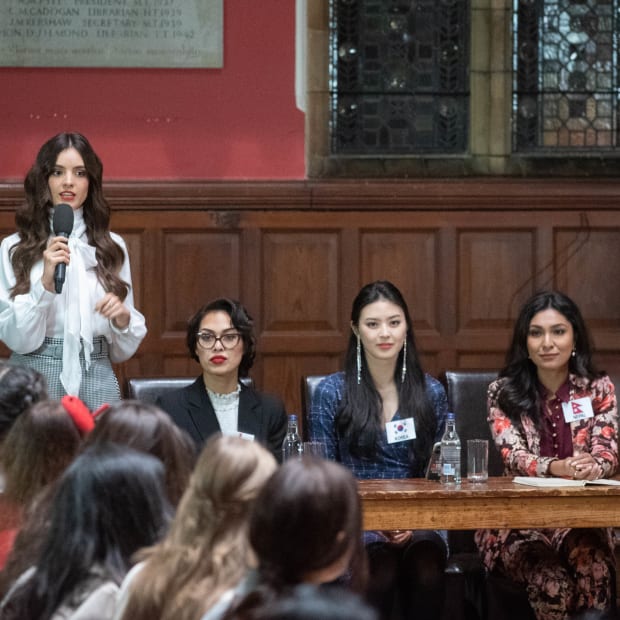 Oxford Union hosts Miss World international ambassadors 2