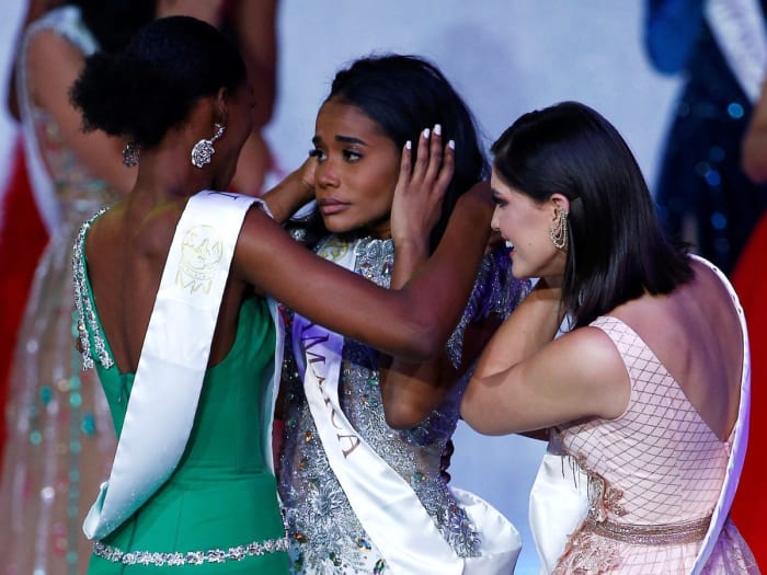 Miss World Nigeria’s reaction at the crowning of the new Miss World ...