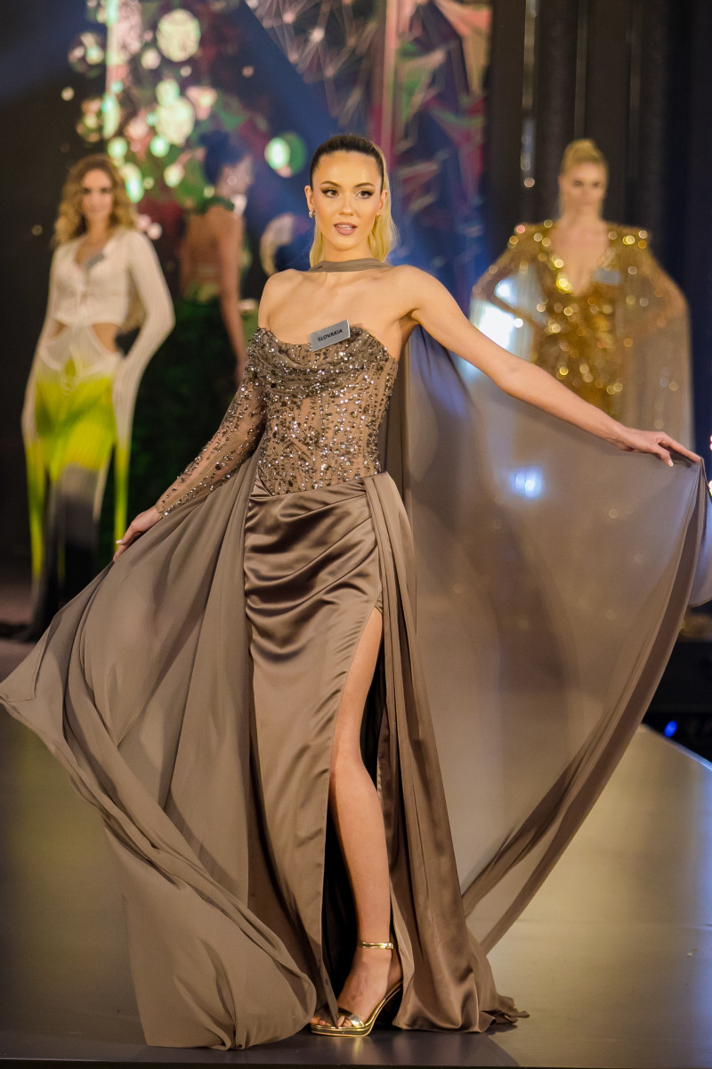 Best Designer Award: Czech Republic wins in Europe - Miss World