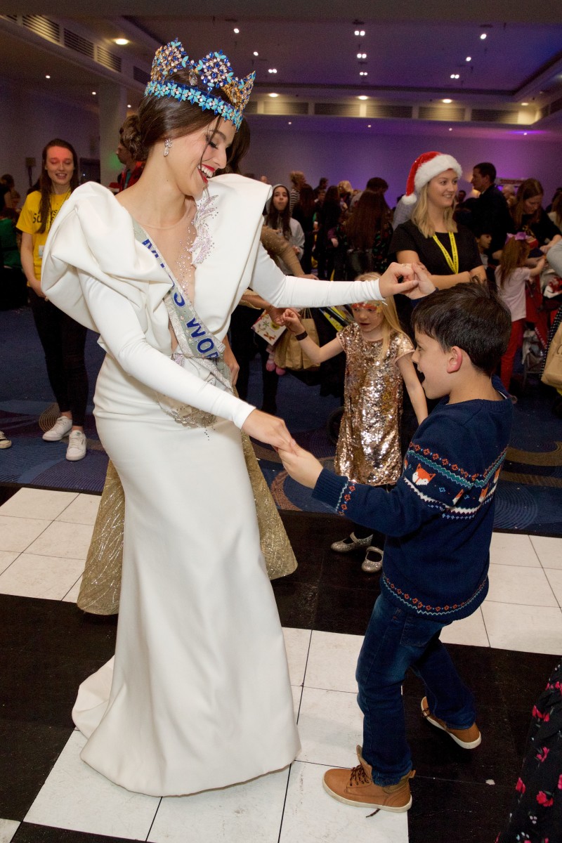 Miss world outlet fancy dress